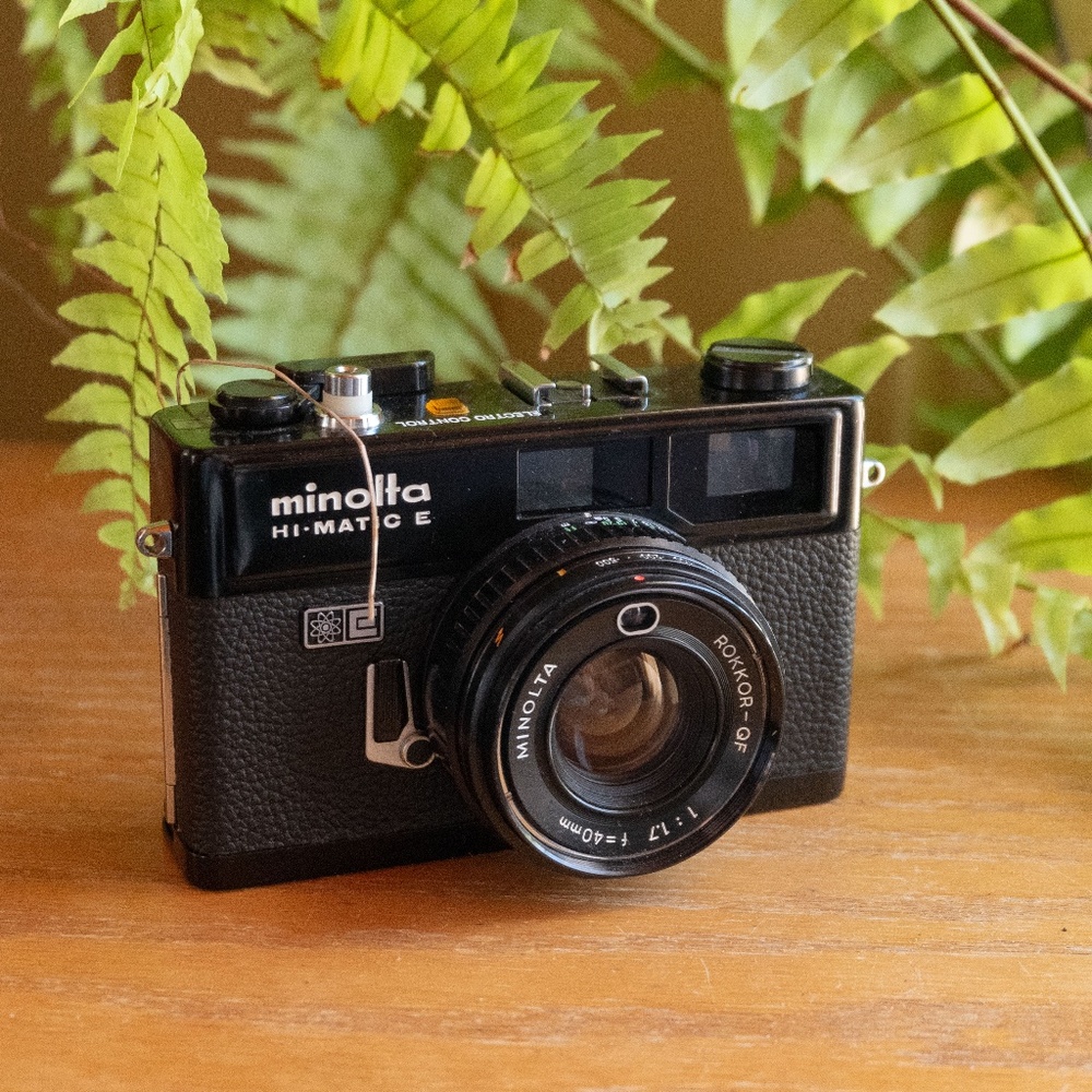 Minolta hi-matic e rangefinder 35mm film camera